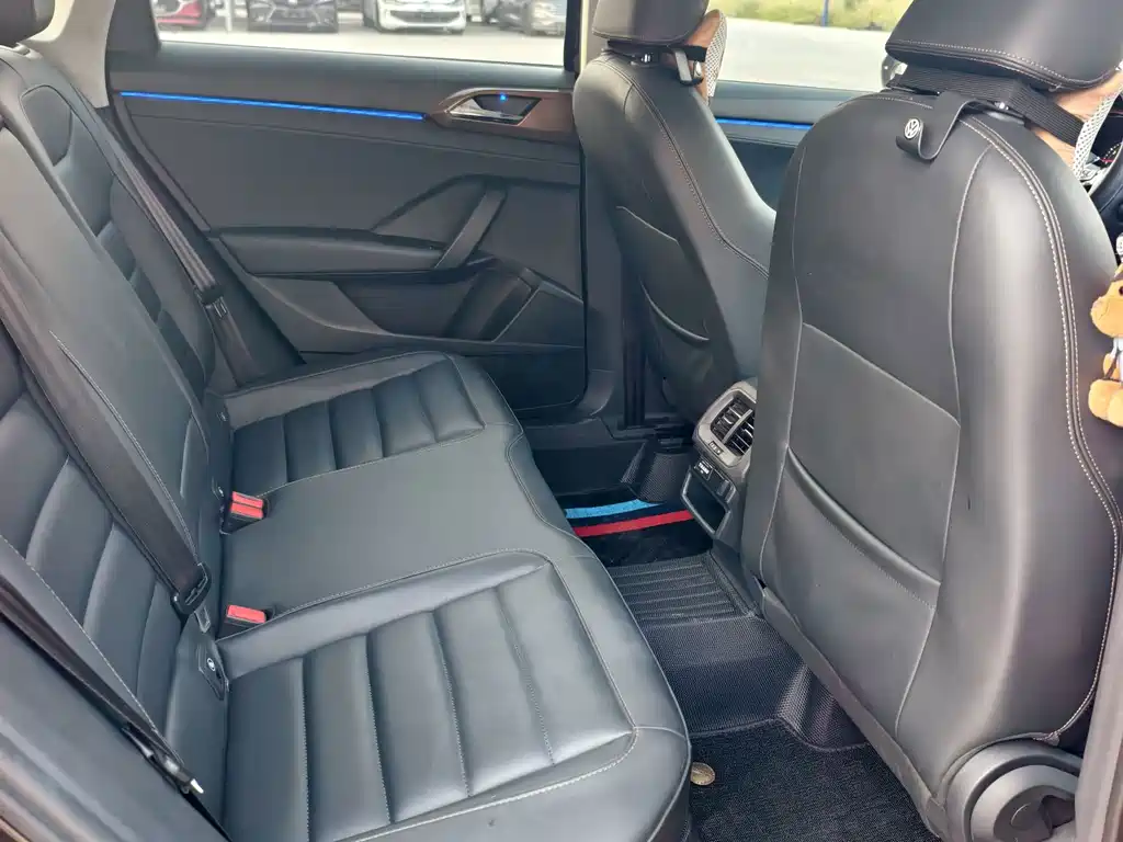 Volkswagen Tharu — миниатюра 9