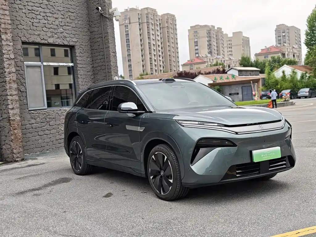 BYD Tang L L 2025 EV 600KM Flagship