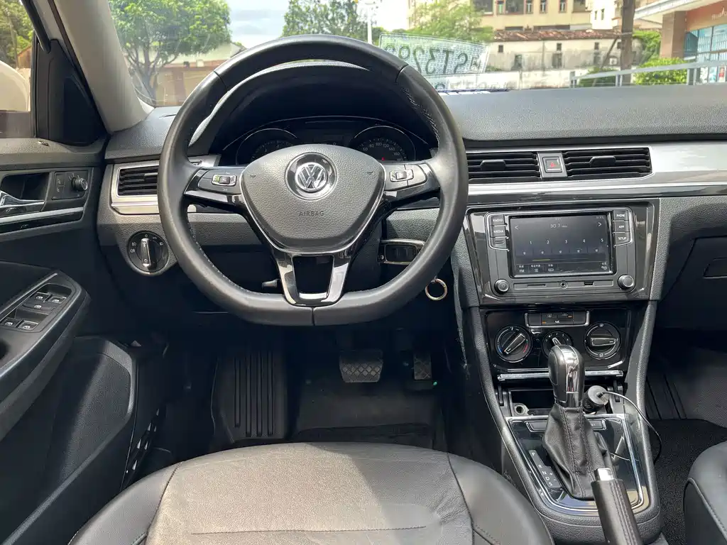 Volkswagen Bora — миниатюра 16