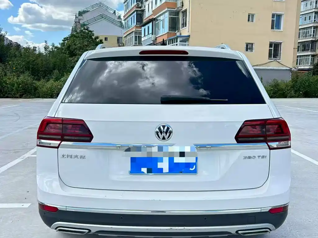 Volkswagen Teramont — миниатюра 5