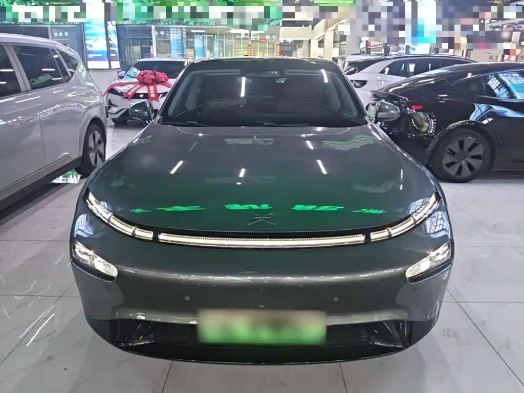 XPeng P7 — миниатюра 3