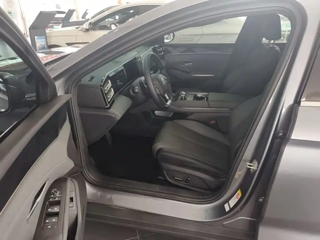 BYD Qin L — миниатюра 16