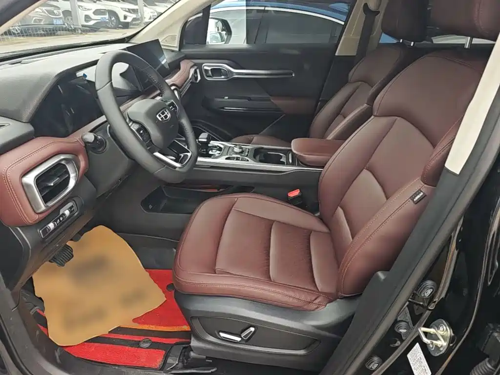Geely Haoyue — миниатюра 15