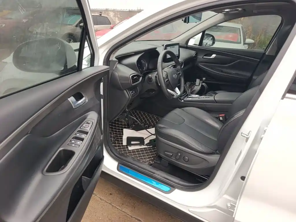 Hyundai Santa Fe — миниатюра 16
