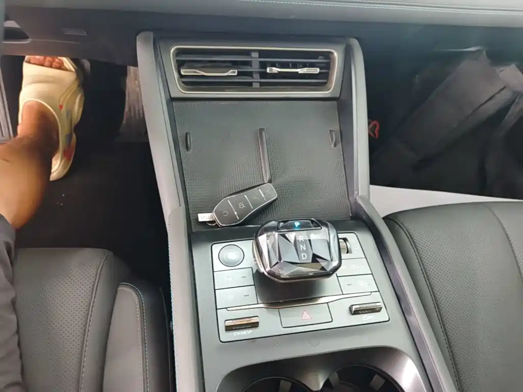 BYD Qin L — миниатюра 14