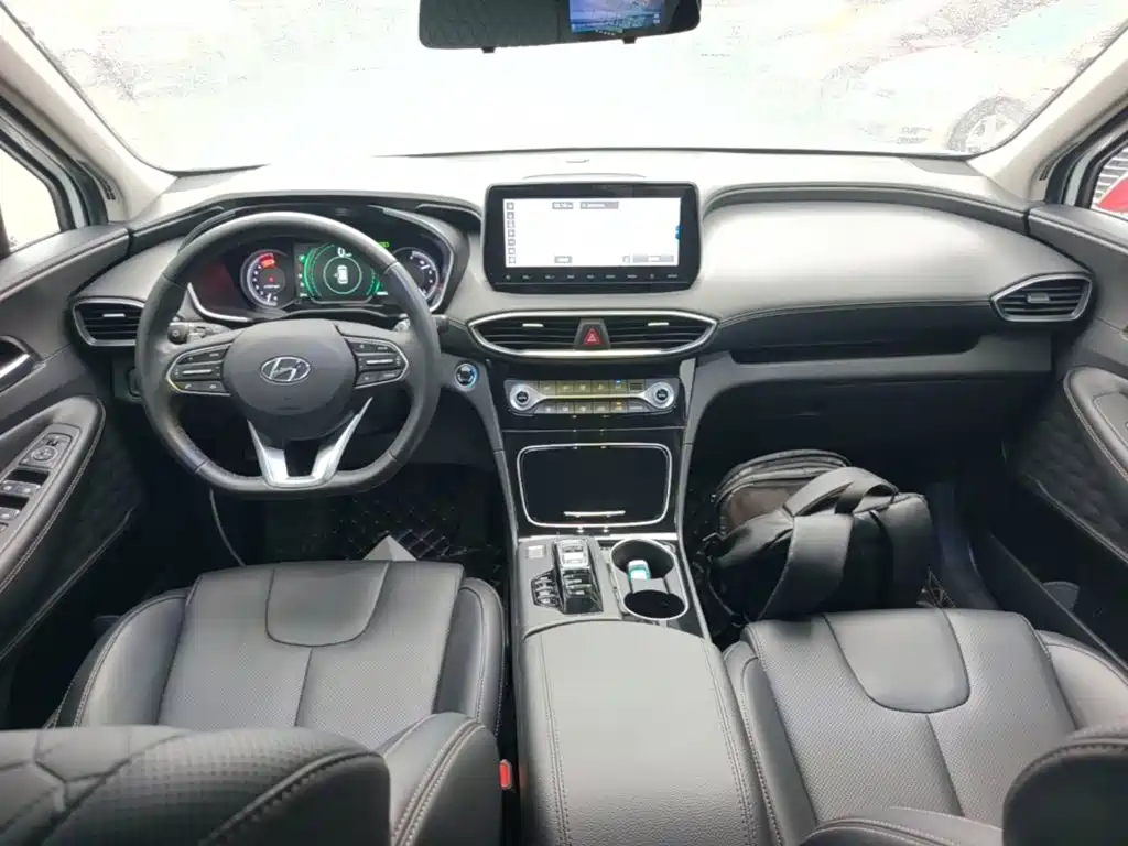 Hyundai Santa Fe — миниатюра 10