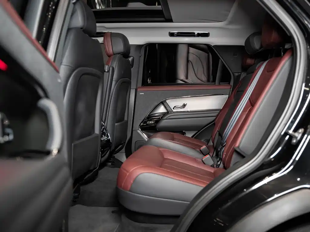 Land Rover Sport — миниатюра 20