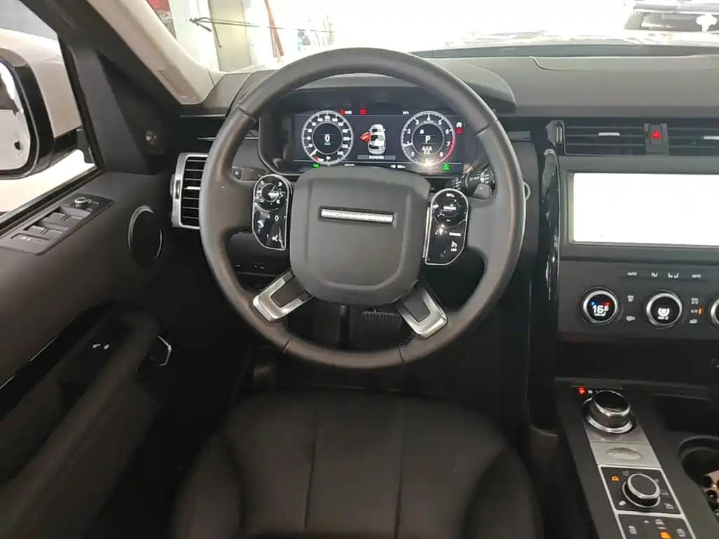 Land Rover Discovery — миниатюра 11