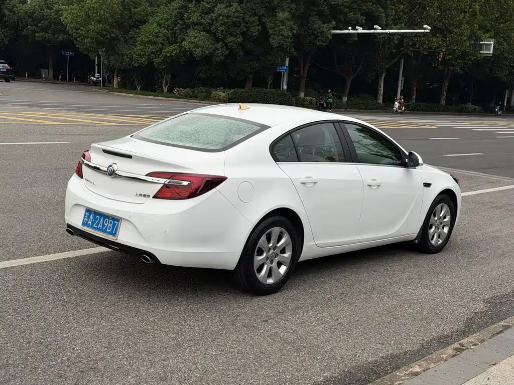 Buick Regal — миниатюра 6