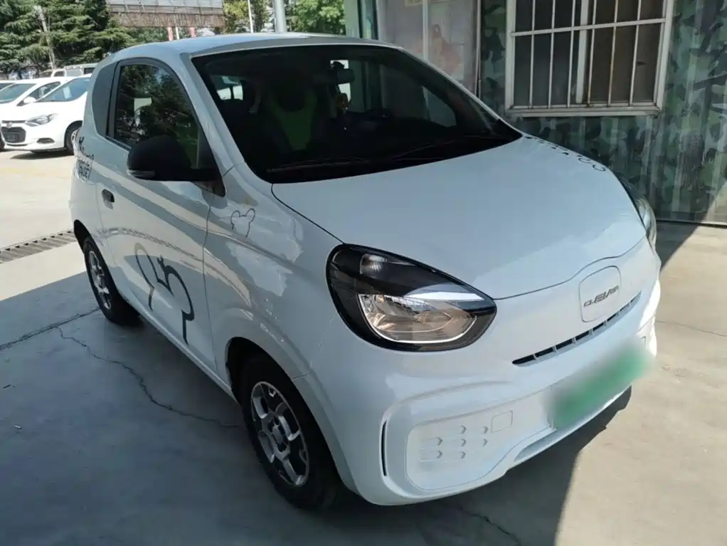 Roewe Clever — миниатюра 4