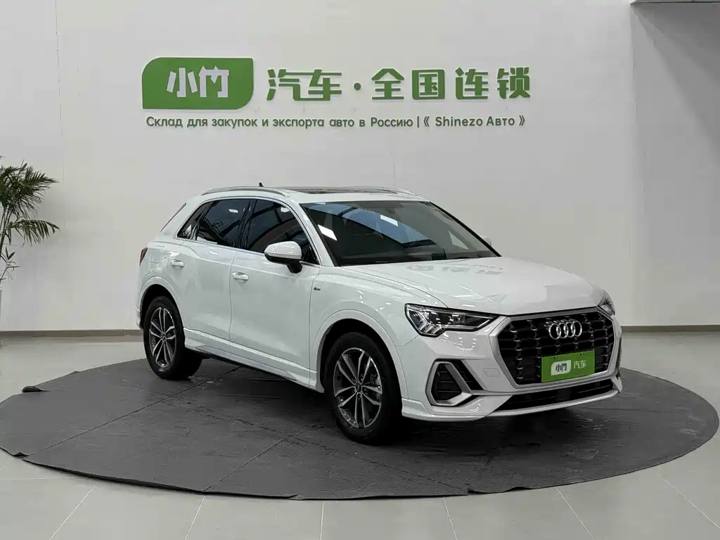 Audi Q3 2022 35 TFSI