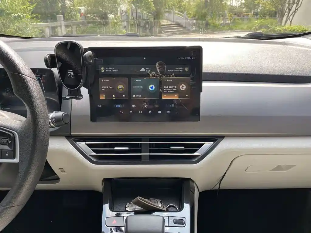 BYD Yuan Pro — миниатюра 13