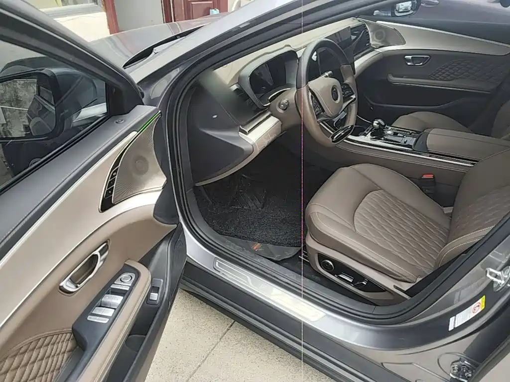 BYD Han — миниатюра 16