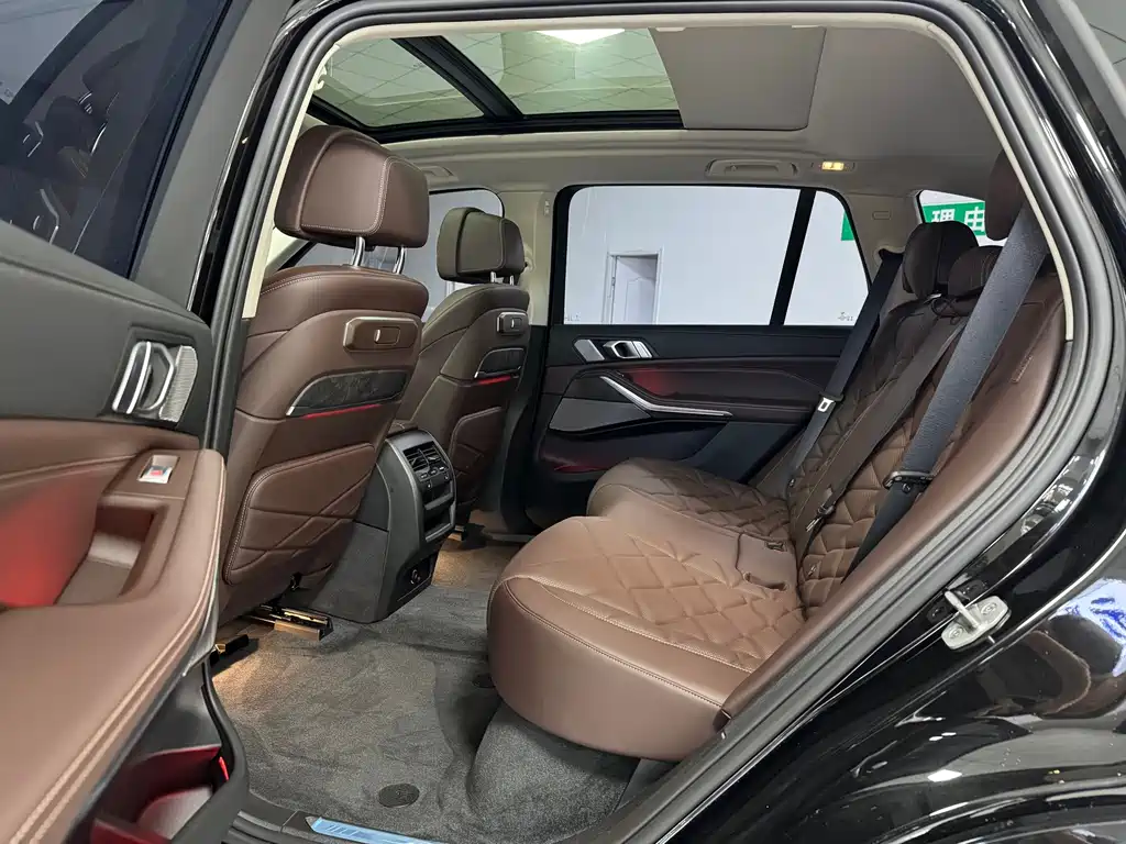 BMW X5 — миниатюра 6