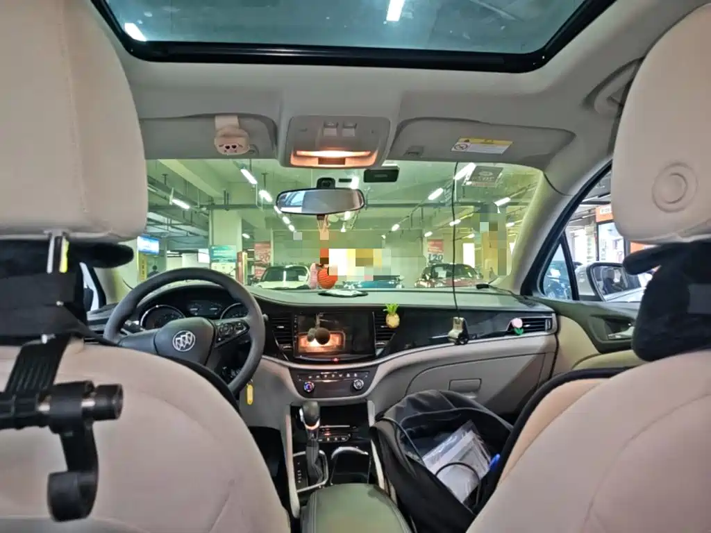 Buick Verano — миниатюра 18