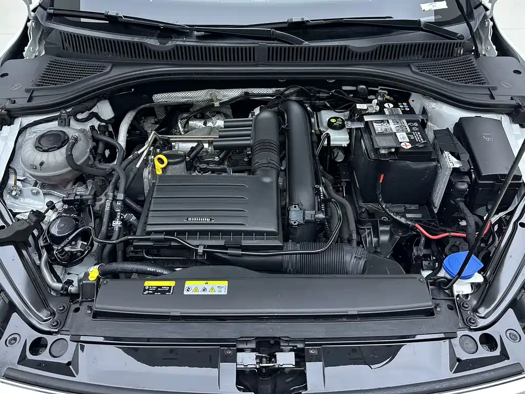 Volkswagen Sagitar — миниатюра 21