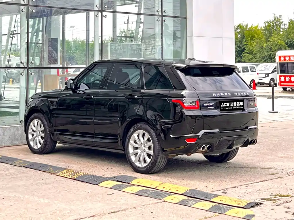 Land Rover Sport — миниатюра 6