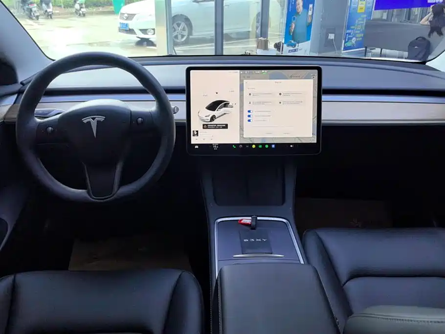 Tesla Model 3 — фотографии объявления, Фото 12