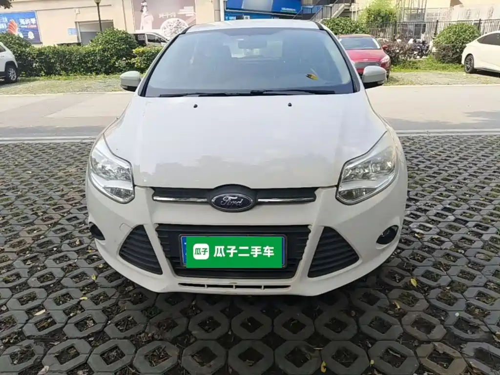 Ford Focus 2012 1.6L AT Comfort