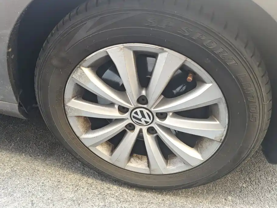 Volkswagen Magotan — миниатюра 6