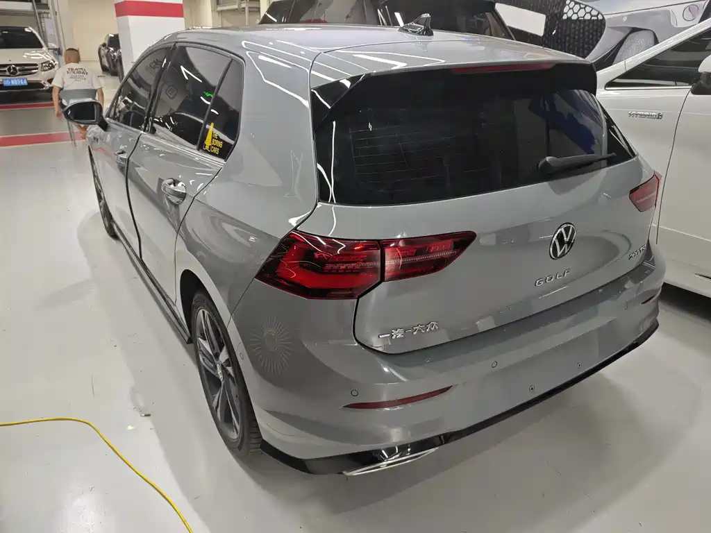 Volkswagen Golf — миниатюра 11
