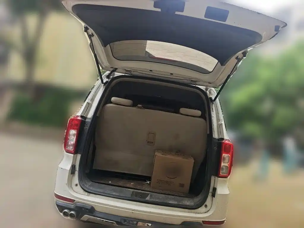Wuling Hongguang — миниатюра 10