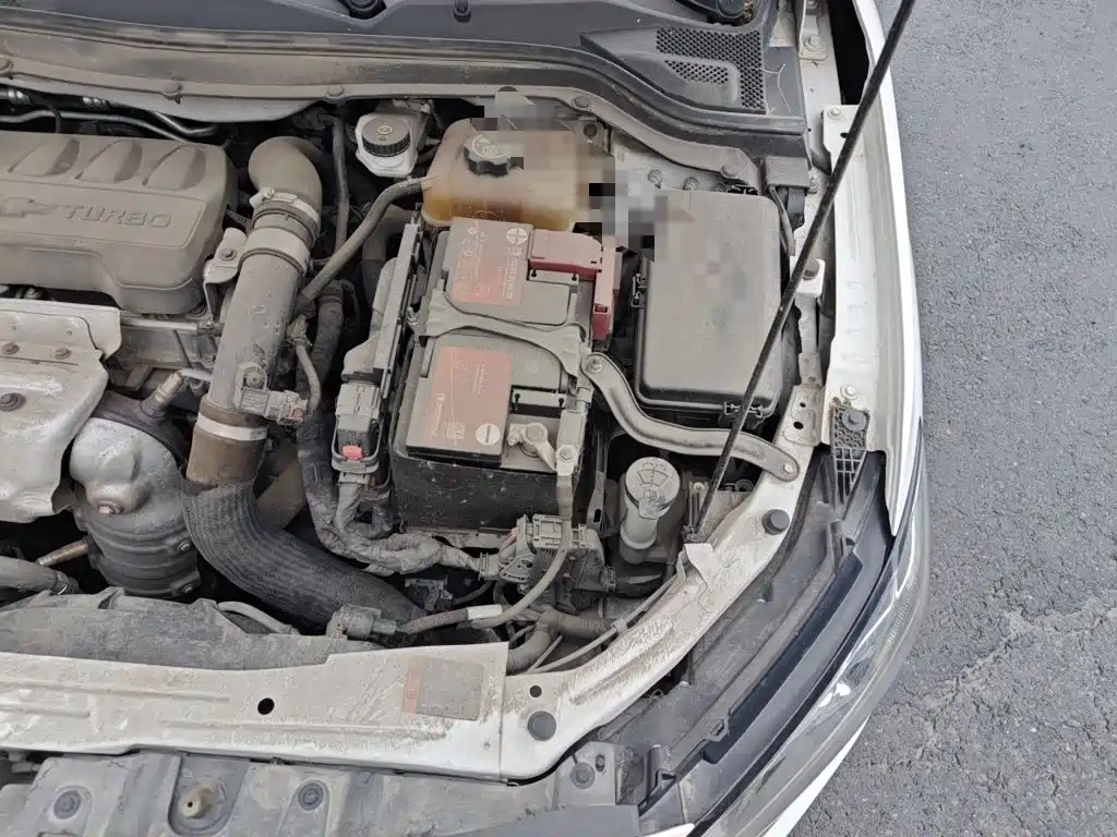 Chevrolet Monza — миниатюра 21