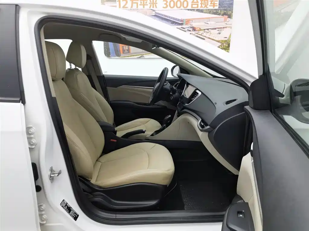 Buick Excelle — фотографии объявления, Фото 24