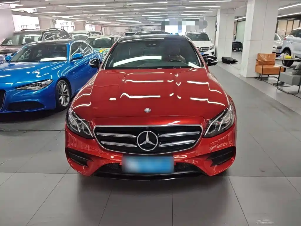 Mercedes-Benz E-Class — миниатюра 3