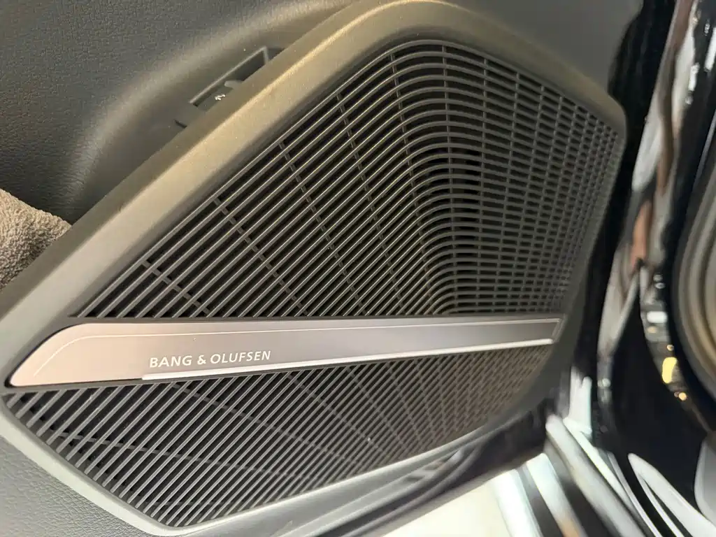 Audi Q5L — миниатюра 13