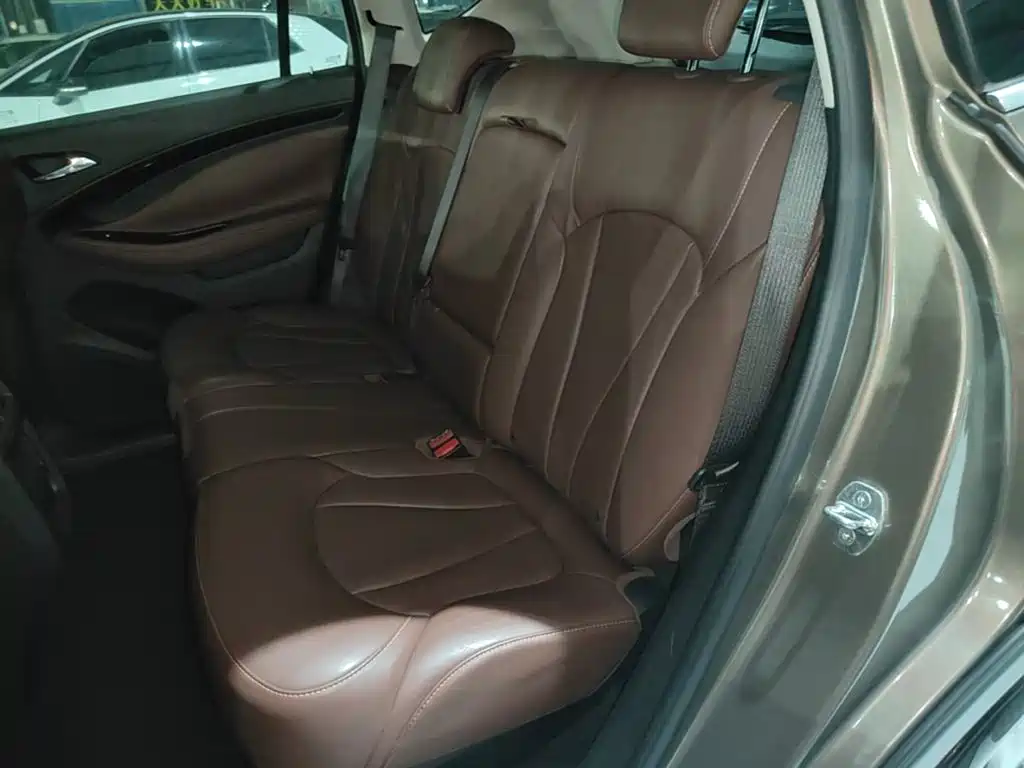Buick Envision Plus — миниатюра 17
