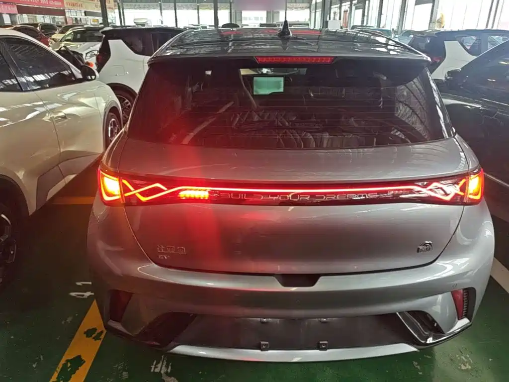 BYD Dolphin — миниатюра 6
