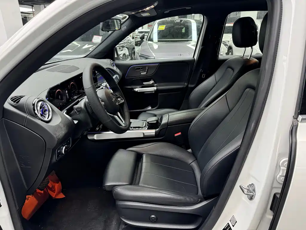 Mercedes-Benz EQB — миниатюра 4