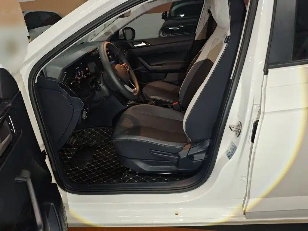 Volkswagen Lavida — миниатюра 8