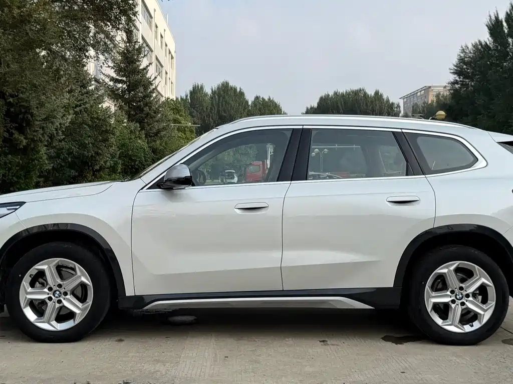 BMW X1 — миниатюра 8