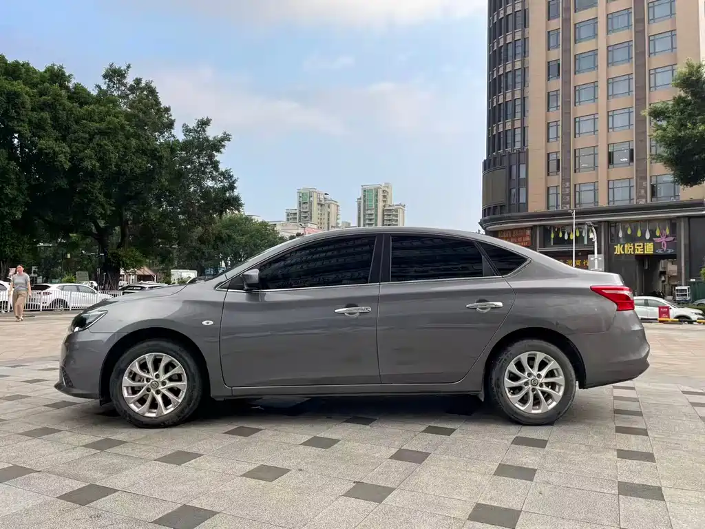 Nissan Sylphy — миниатюра 4