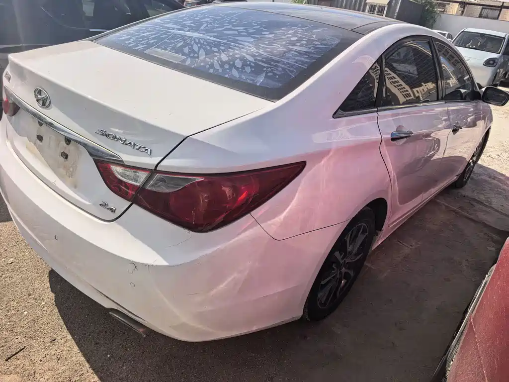 Hyundai Sonata — миниатюра 5