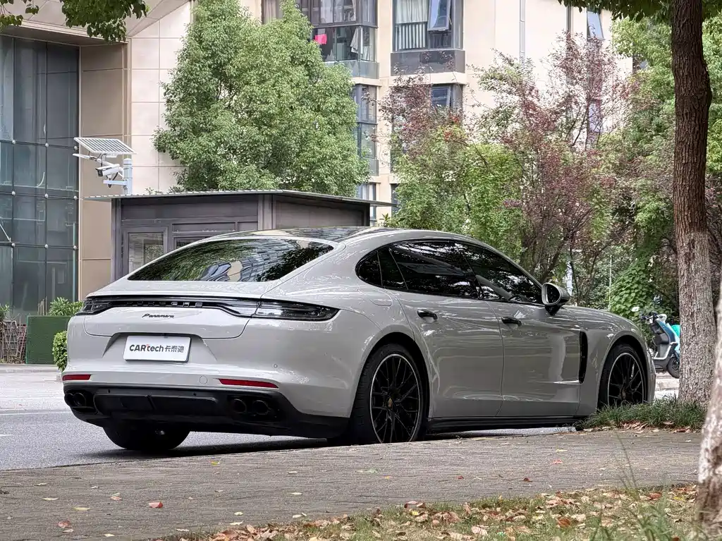 Porsche Panamera — миниатюра 25
