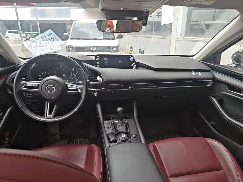 Mazda 3 Axela — миниатюра 10