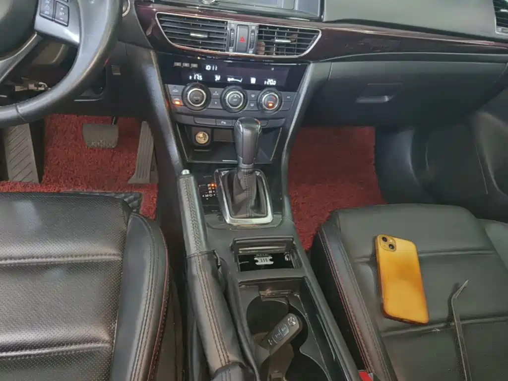 Mazda Atenza — миниатюра 14