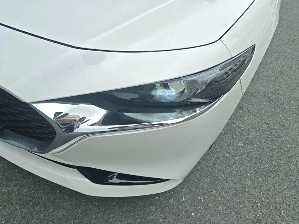 Mazda 3 Axela — миниатюра 24