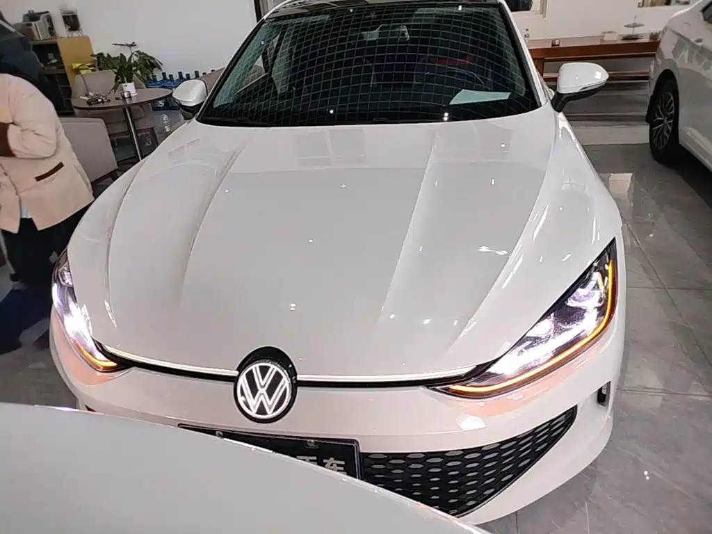Volkswagen Lamando — миниатюра 3