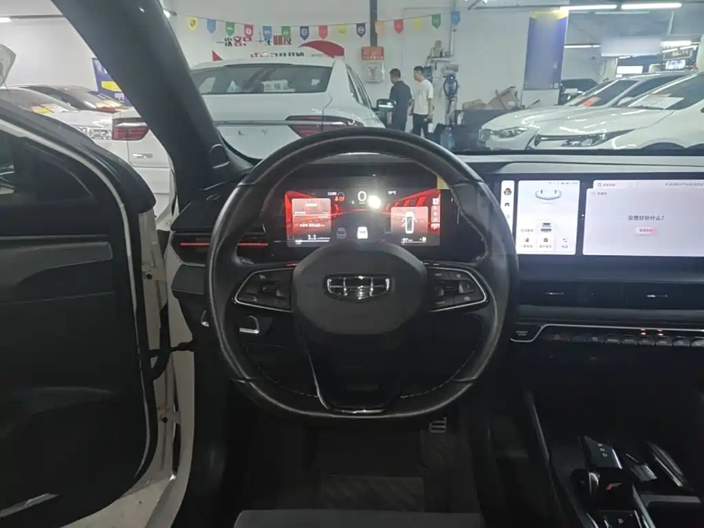 Geely Binrui — миниатюра 11