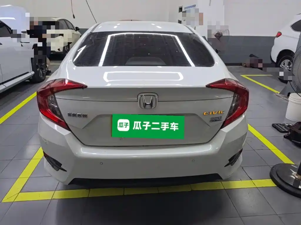 Honda Civic — миниатюра 6