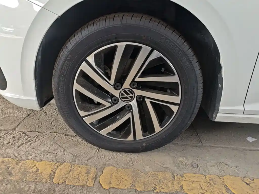 Volkswagen Lavida — миниатюра 23