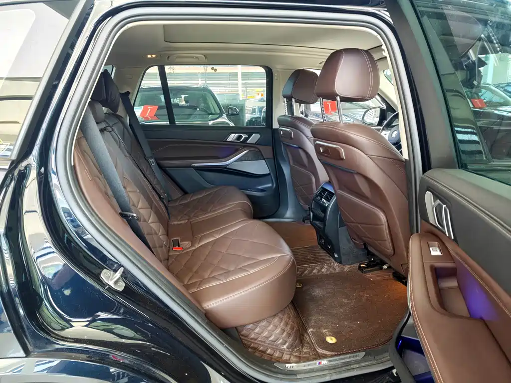 BMW X5 — миниатюра 12