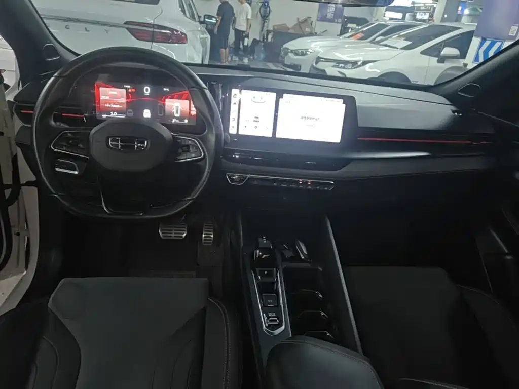Geely Binrui — миниатюра 10