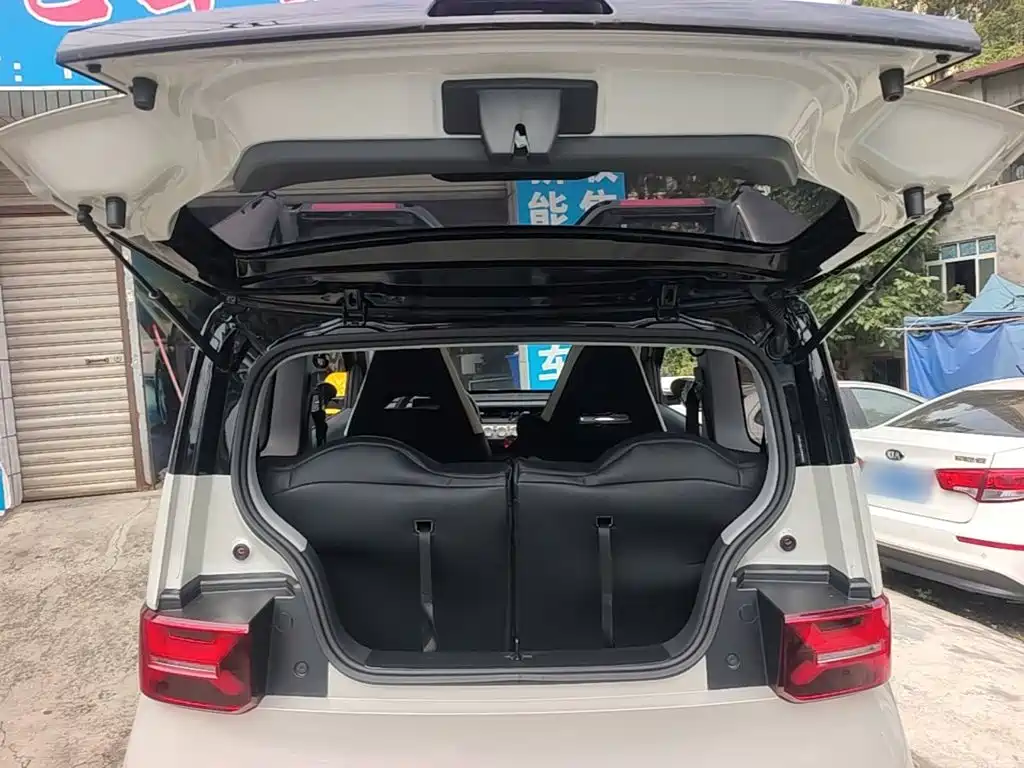 Wuling MINIEV — миниатюра 19