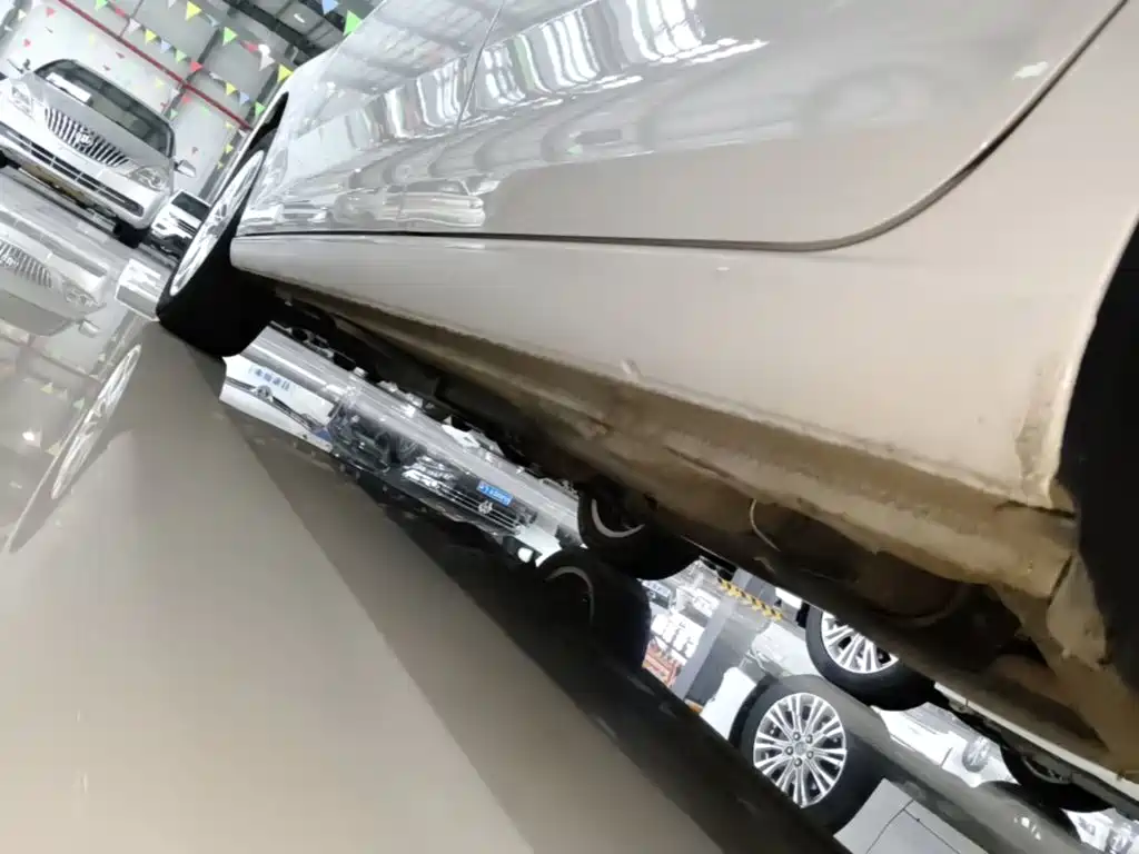 Volkswagen Santana — миниатюра 22