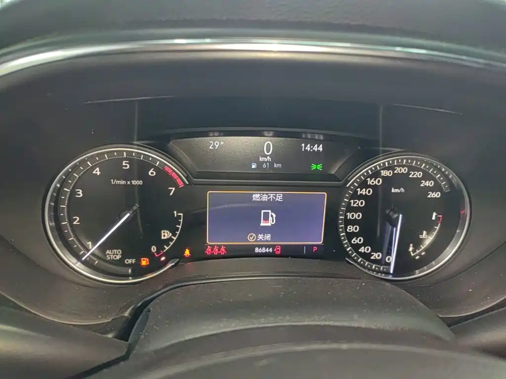 Cadillac CT5 — миниатюра 12